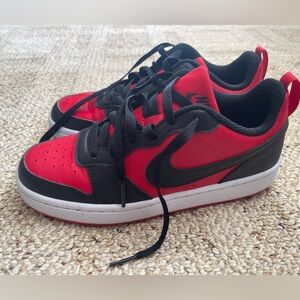 Nike Court Borough Low Recraft Big Kids' Shoes In Excellent Condition! SIZE 5Y.